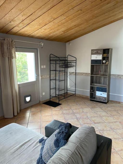 Gite A La Ferme Avec Jacuzzi Et Sauna Villefloure Buitenkant foto