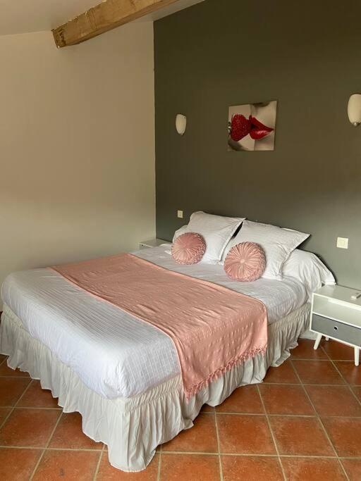 Gite A La Ferme Avec Jacuzzi Et Sauna Villefloure Buitenkant foto
