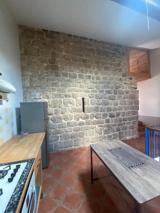 Gite A La Ferme Avec Jacuzzi Et Sauna Villefloure Buitenkant foto
