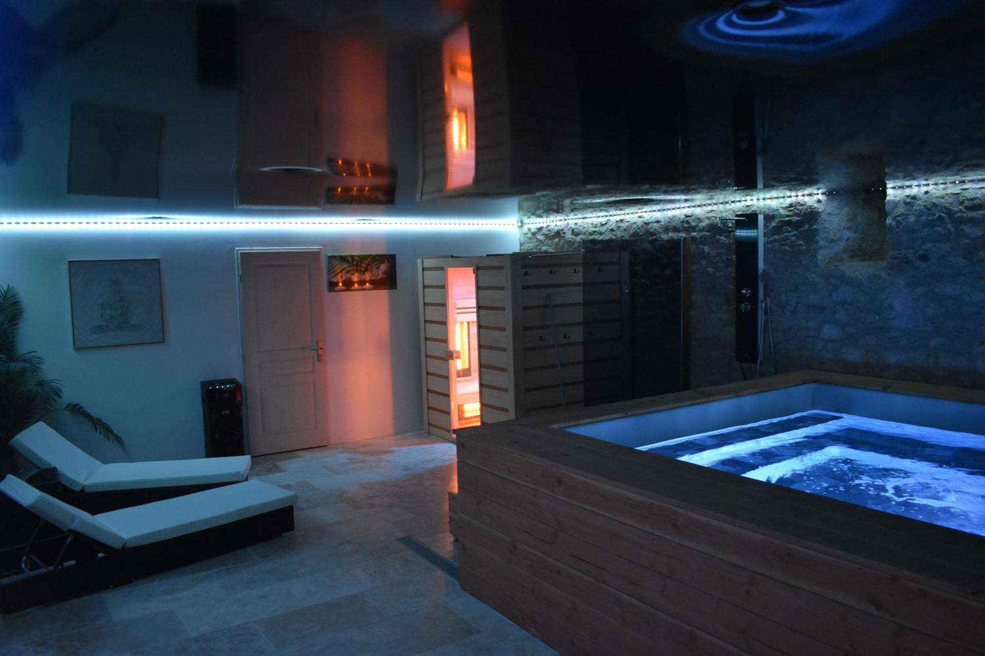Gite A La Ferme Avec Jacuzzi Et Sauna Villefloure Buitenkant foto