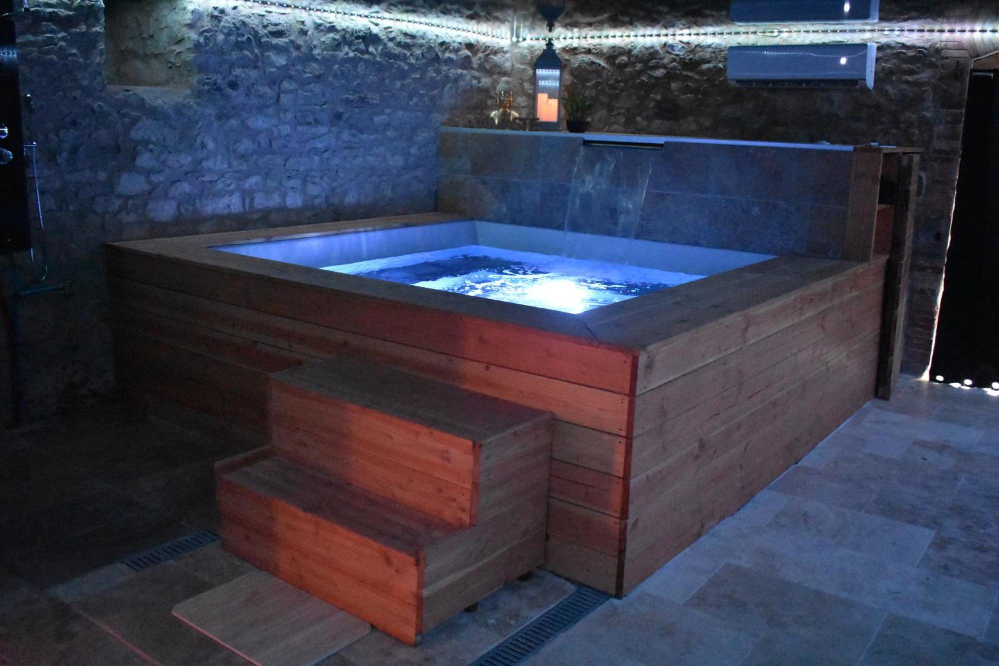 Gite A La Ferme Avec Jacuzzi Et Sauna Villefloure Buitenkant foto