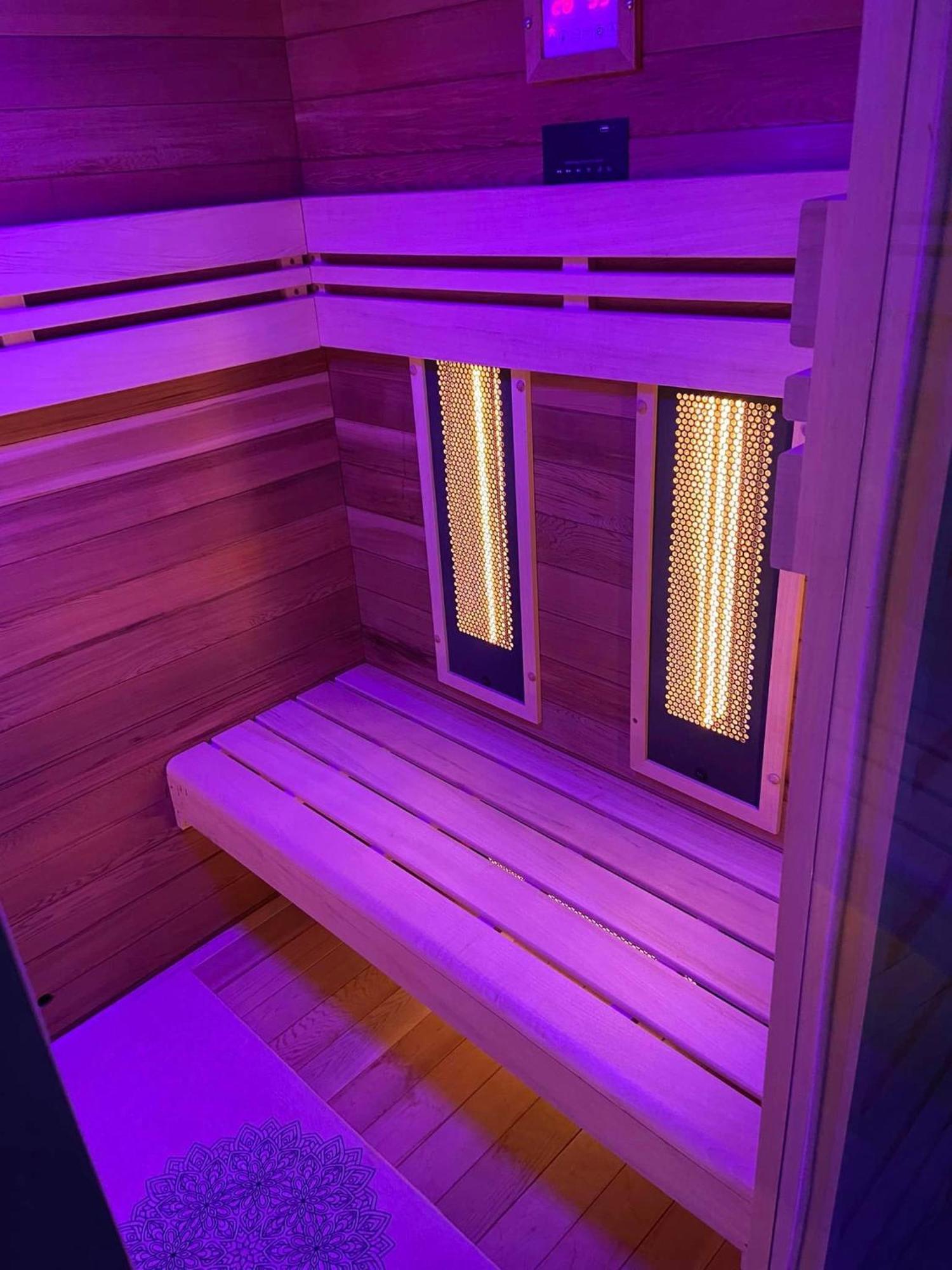 Gite A La Ferme Avec Jacuzzi Et Sauna Villefloure Buitenkant foto